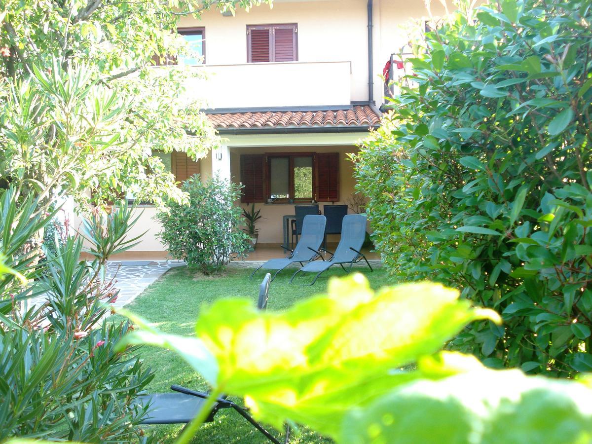 Studio Apartment Md Roc Bagian luar foto